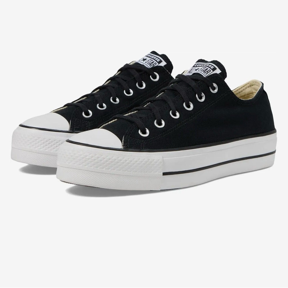 Converse Chuck Taylor All Star Low-Top Platform Sneaker